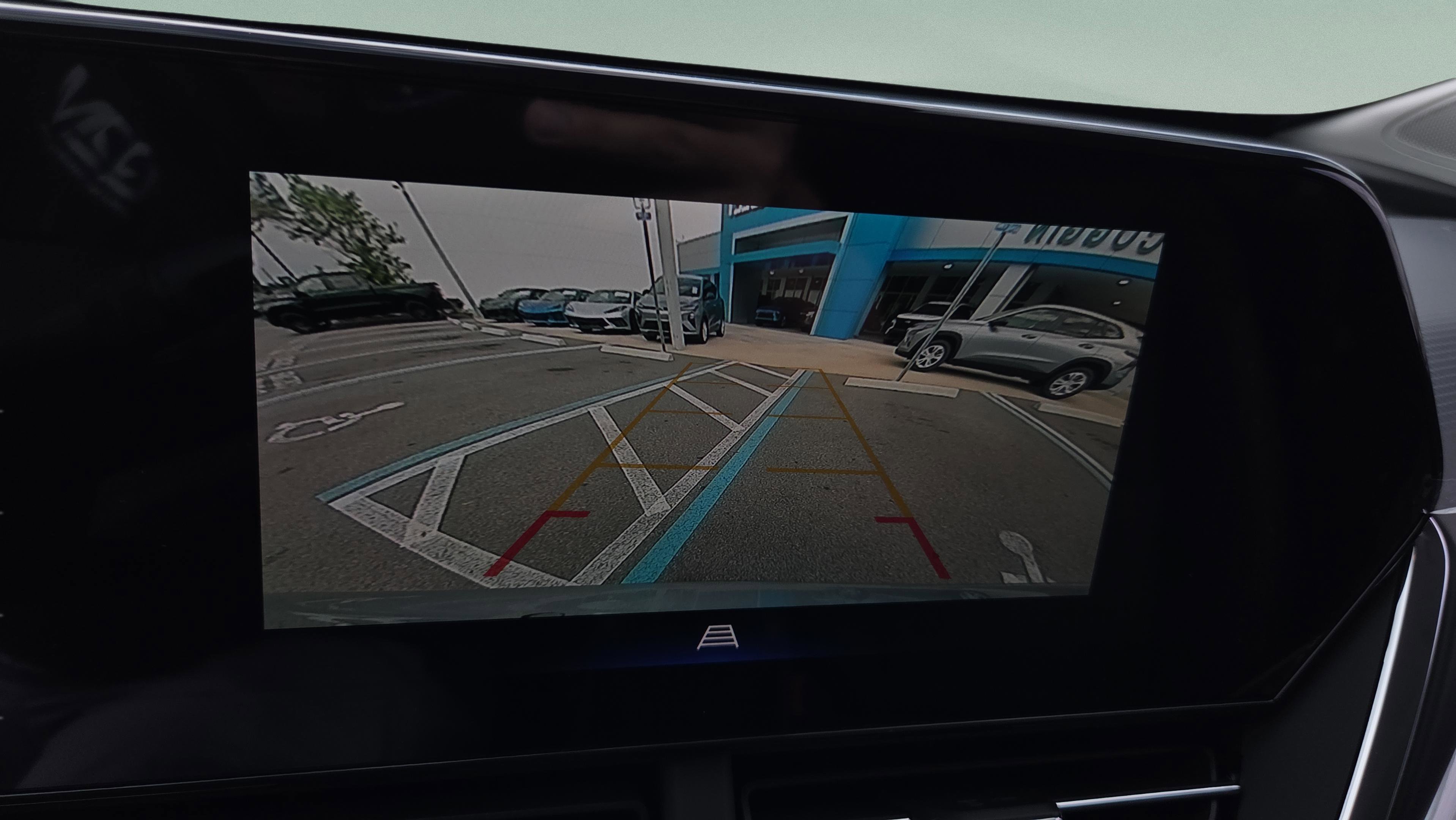 Used 2026 Chevrolet Trax LT w/ Driver Confidence Package FWD image 19