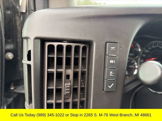 Used 2022 GMC Savana 2500 w/ Communications Package RWD image 25