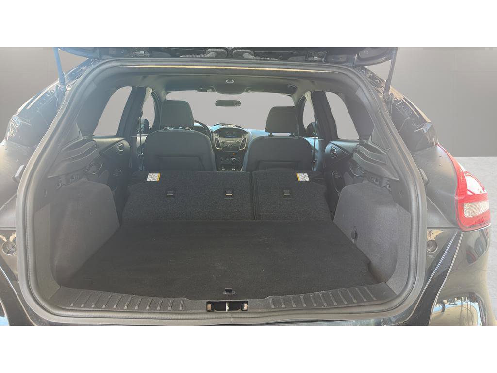 Used 2016 Ford Focus ST FWD image 13