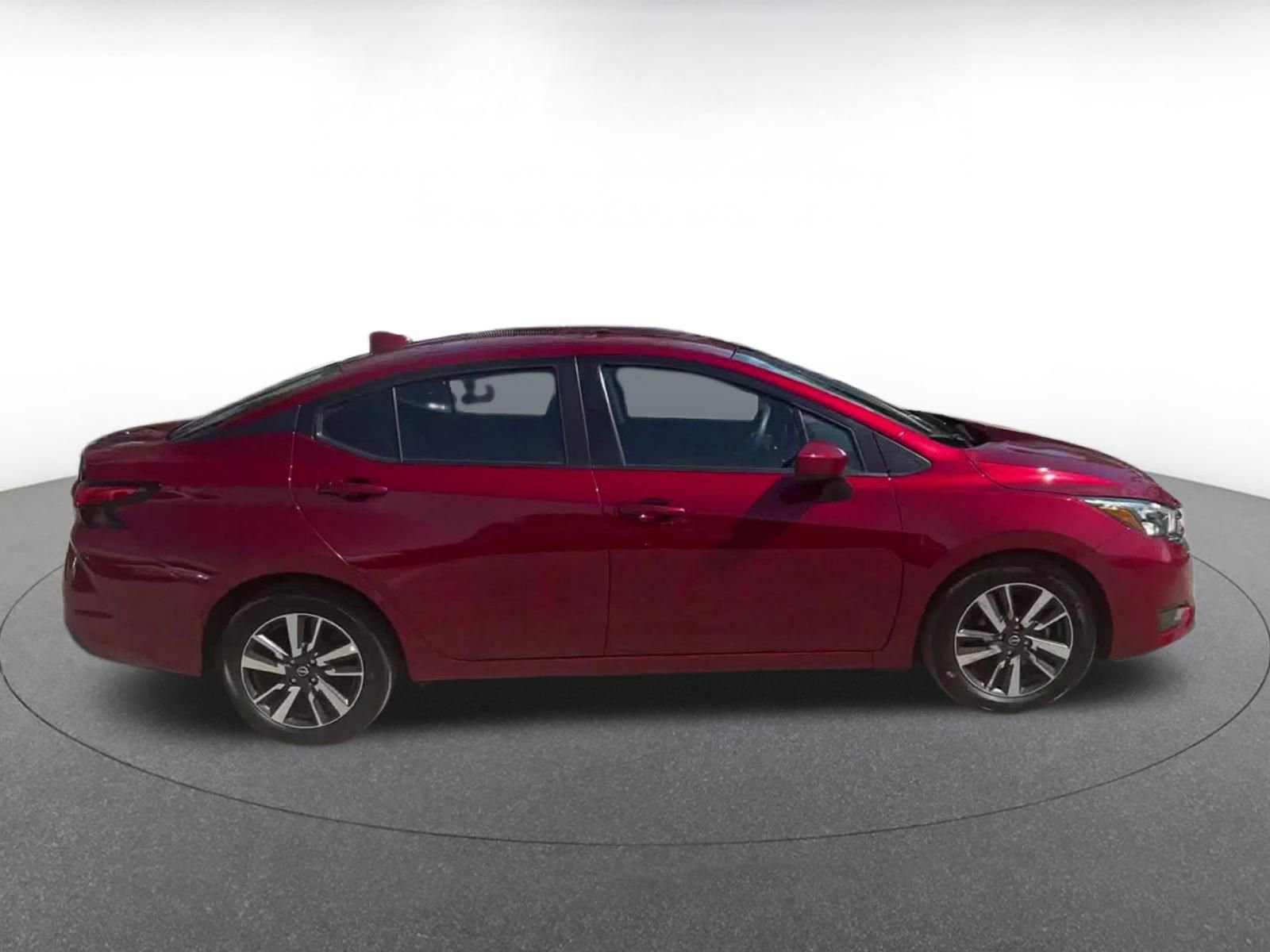 Used 2025 Nissan Versa SV FWD image 16