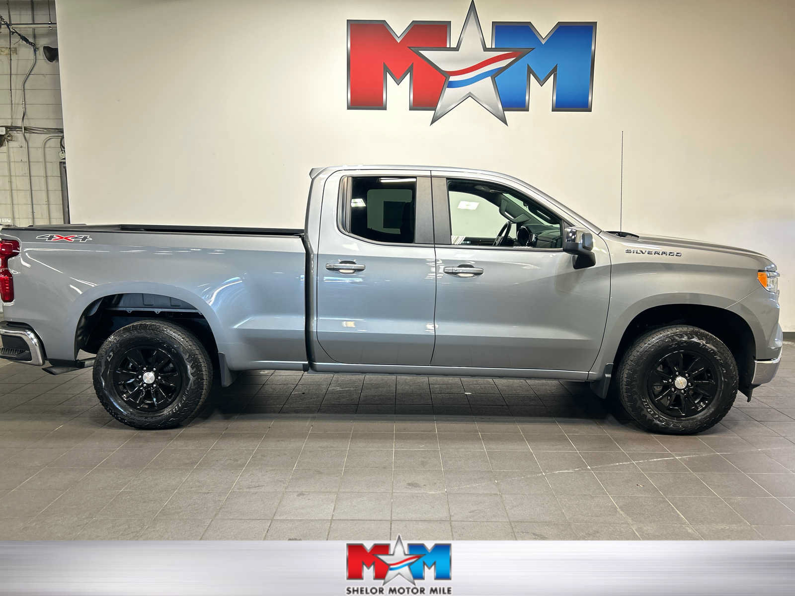 Used 2023 Chevrolet Silverado 1500 LT