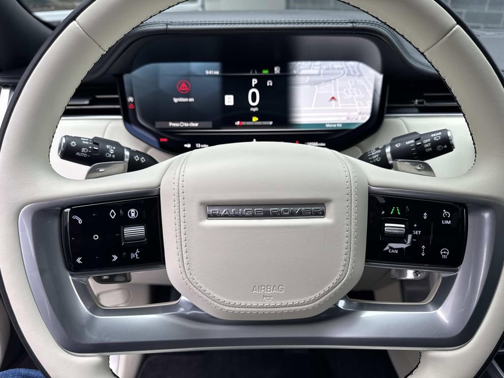 Certified 2024 Land Rover Range Rover Long Wheelbase Autobiography image 27