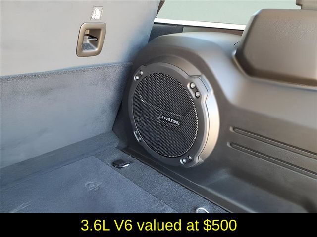 New 2026 Jeep Wrangler Unlimited Sahara AWD/4WD image 6