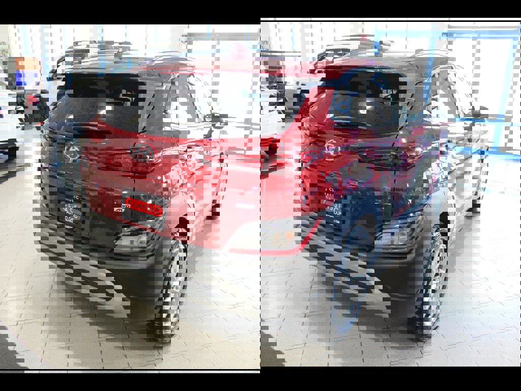 Used 2023 Hyundai Kona SEL AWD/4WD image 5