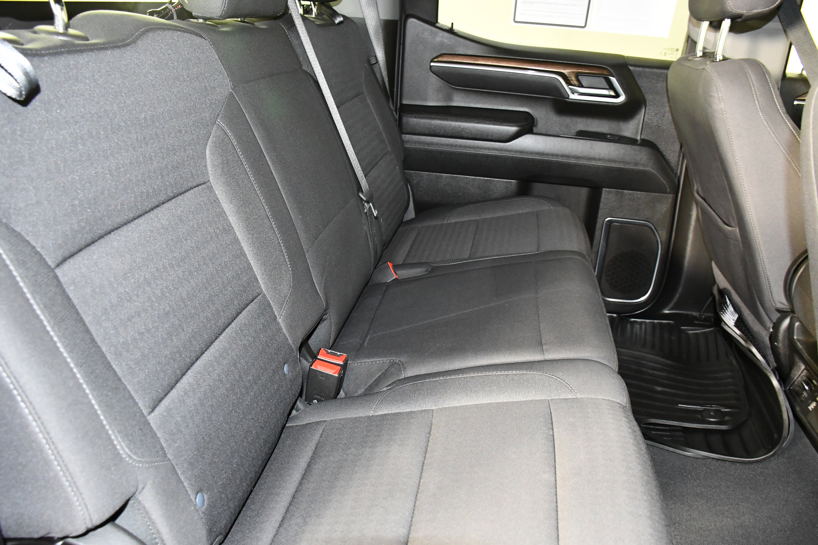 Used 2025 Chevrolet Silverado 1500 LT image 47