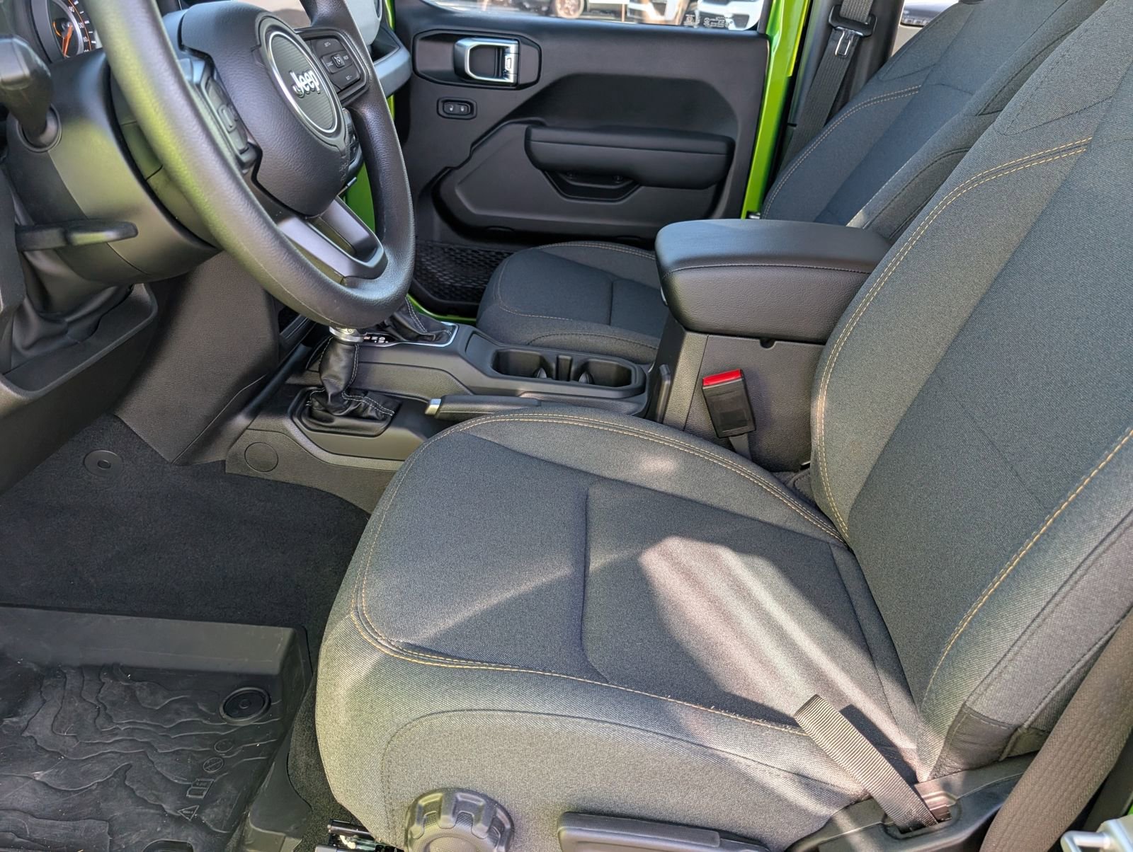 Used 2026 Jeep Wrangler Sport S image 13