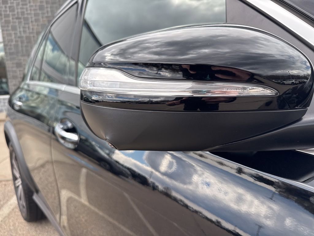 Used 2024 Mercedes-Benz GLE 350 4MATIC image 8