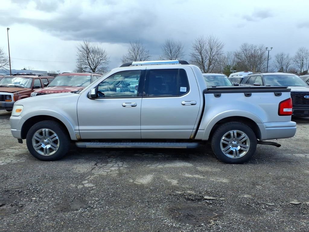 Used 2007 Ford Explorer Sport Trac Limited image 2