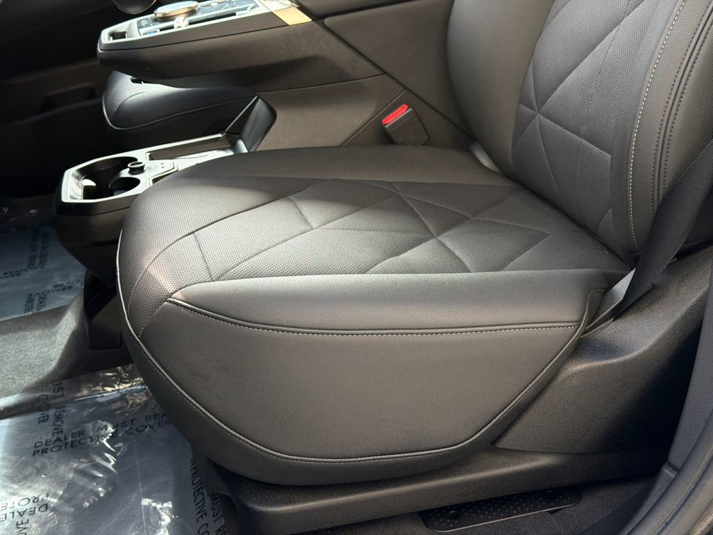 Used 2024 BMW iX xDrive50 w/ Premium Package image 19