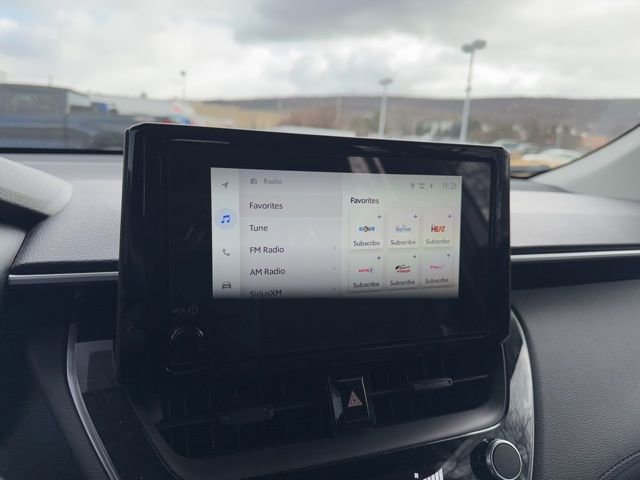 Used 2024 Toyota Corolla Cross LE image 13