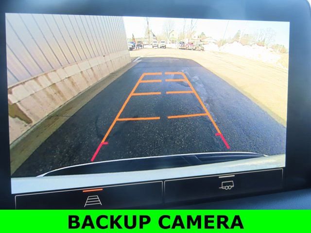 Used 2024 GMC Yukon SLE image 4