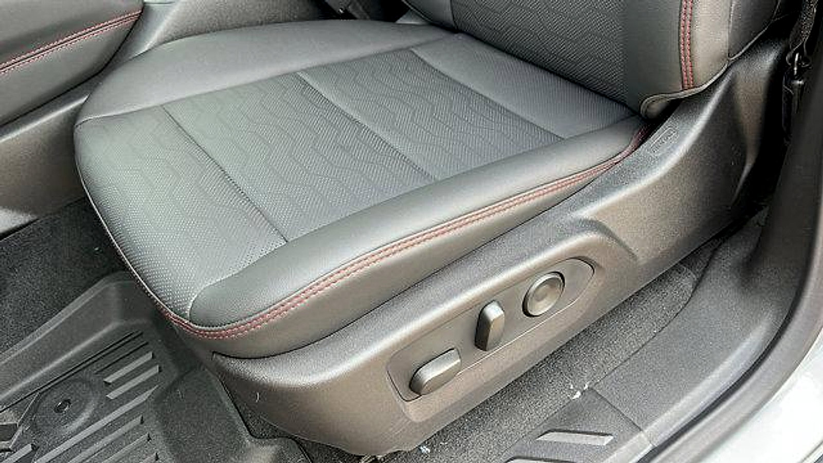 New 2026 Chevrolet Colorado Z71 w/ Technology Package image 19