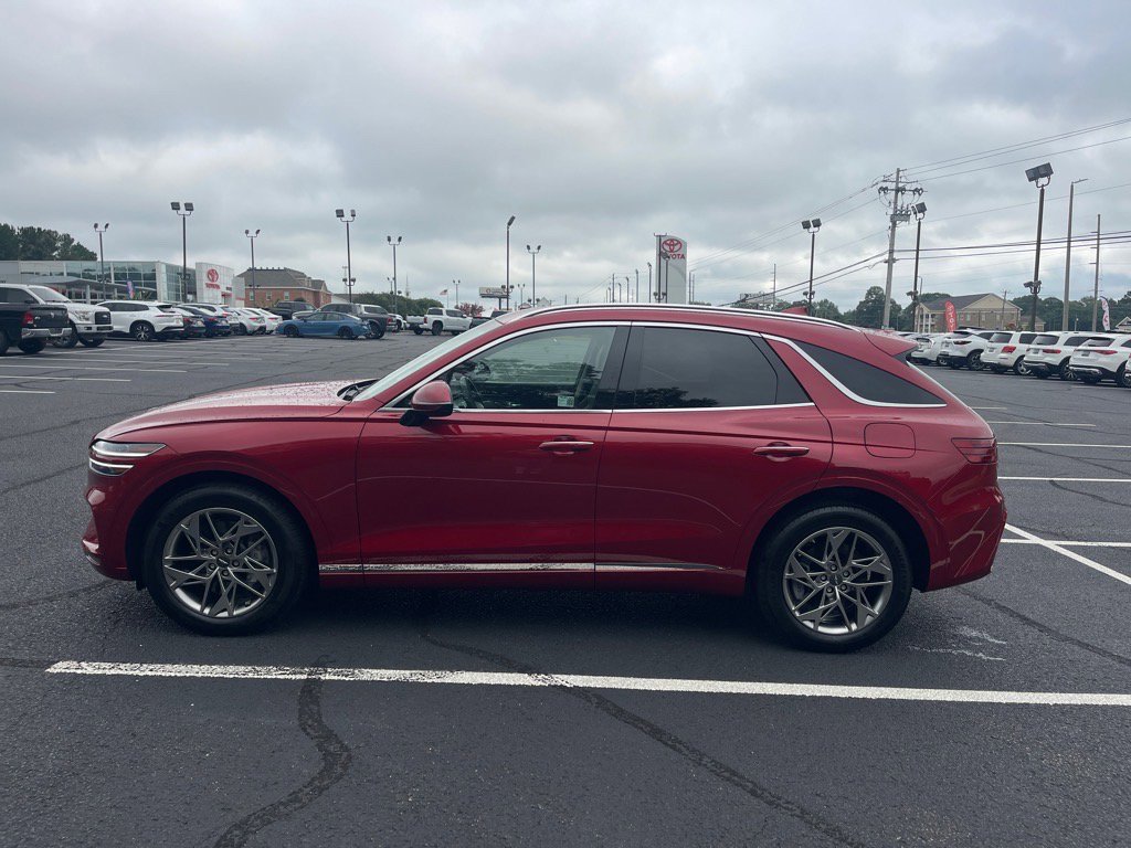 Used 2025 Genesis GV70 2.5T image 13