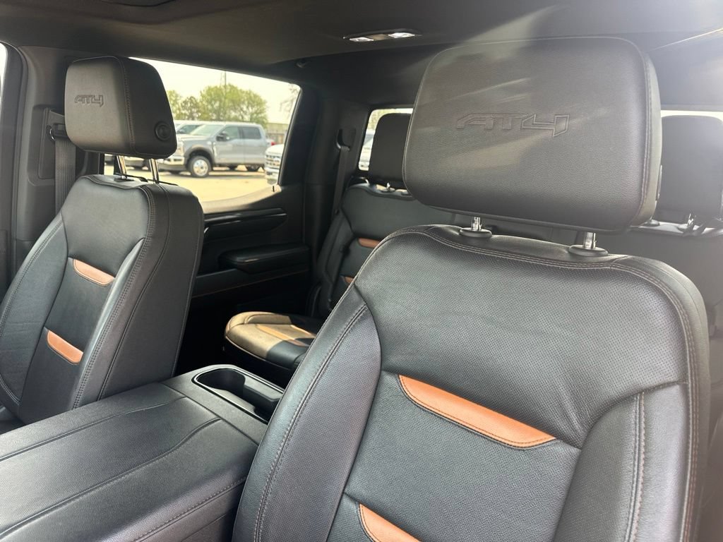 Certified 2023 GMC Sierra 1500 AT4 w/ Technology Package AWD/4WD image 15