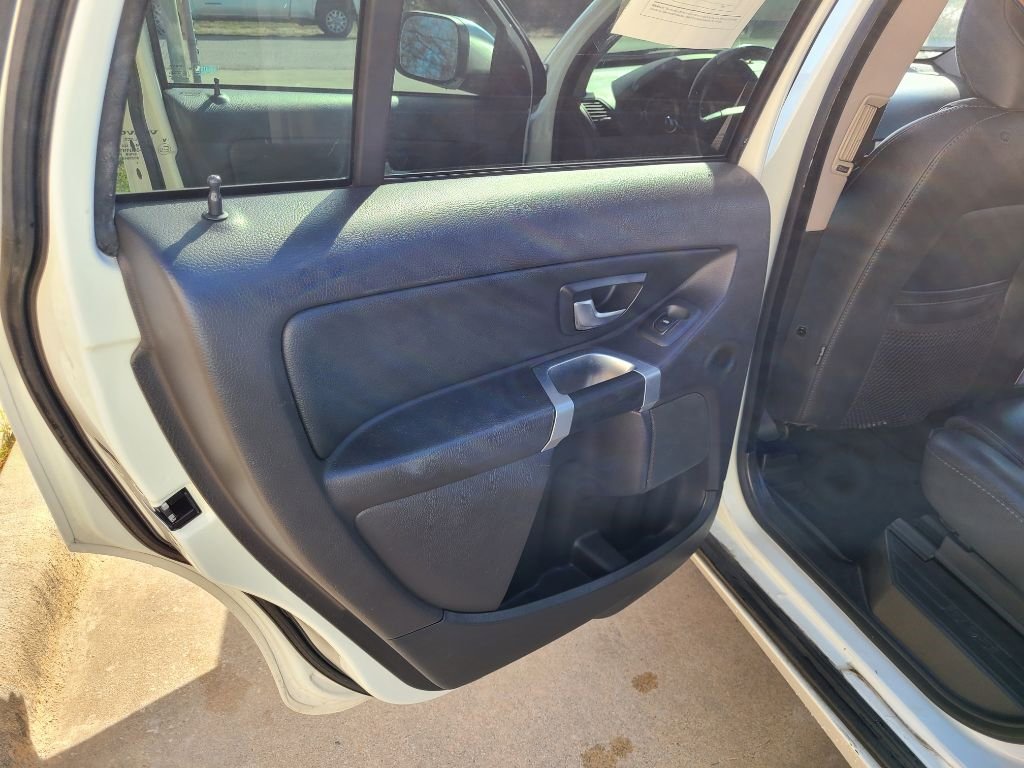 Used 2013 Volvo XC90 3.2 image 11