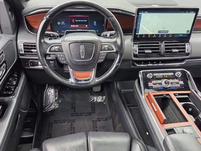 Used 2023 Lincoln Navigator Reserve AWD/4WD image 11