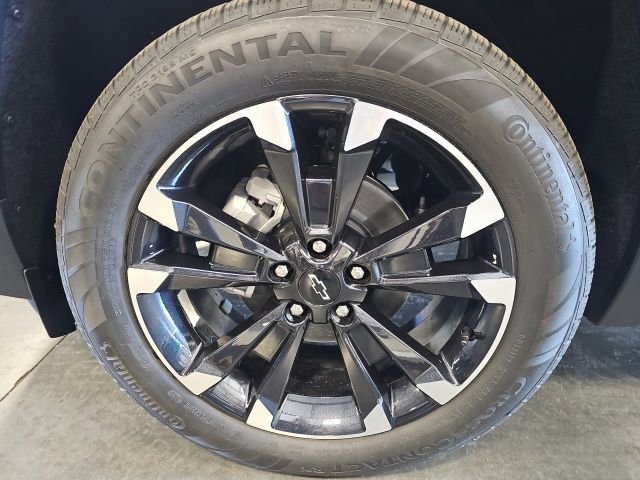 New 2026 Chevrolet Equinox RS w/ LPO, Floor Liner Package image 15