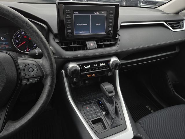 Used 2019 Toyota RAV4 LE image 32