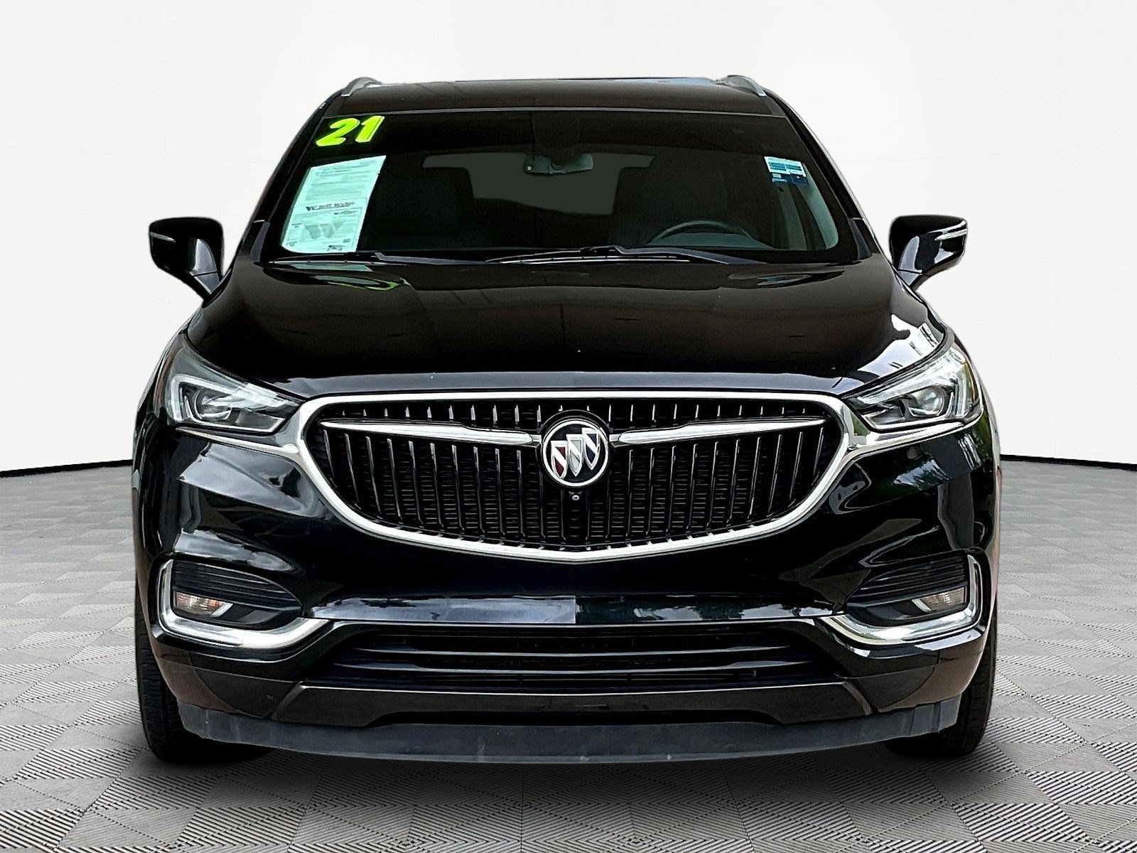 Used 2021 Buick Enclave Essence FWD image 2