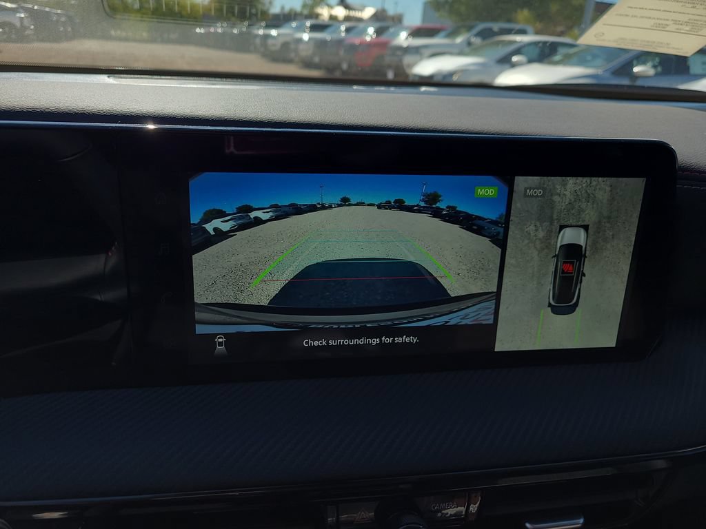 New 2026 Nissan Kicks SR w/ SR Premium Package FWD image 18