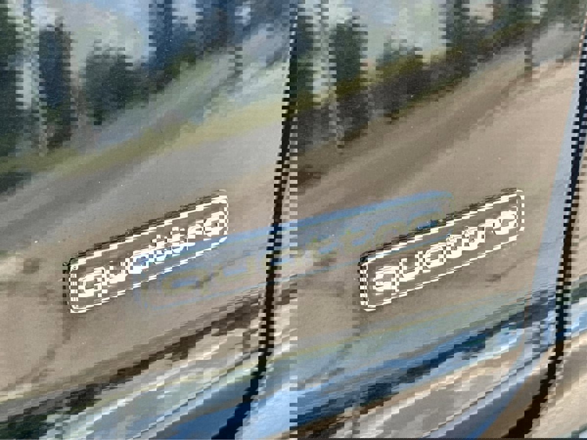 Used 2020 Audi A8 L 4.0T w/ Sport Plus Package image 26