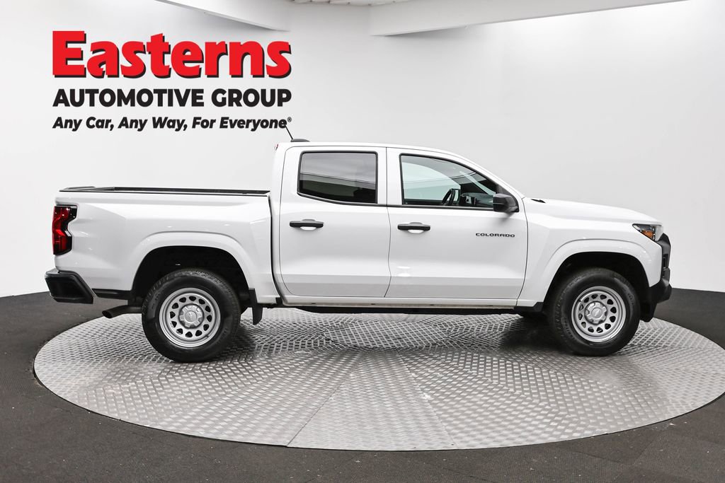 Used 2024 Chevrolet Colorado W/T image 4