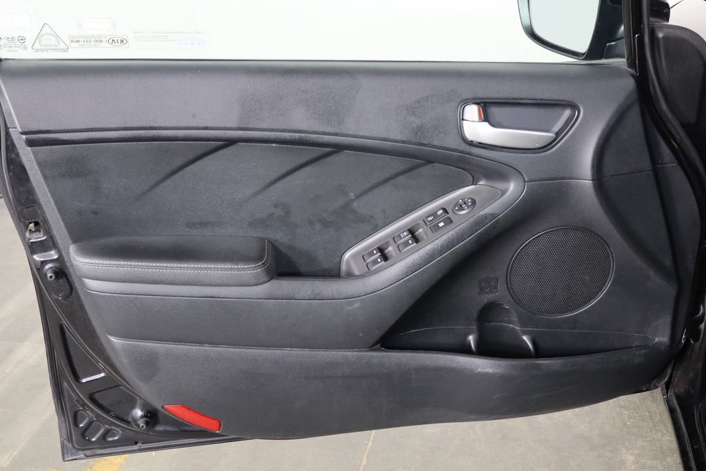 Used 2018 Kia Forte LX FWD image 19
