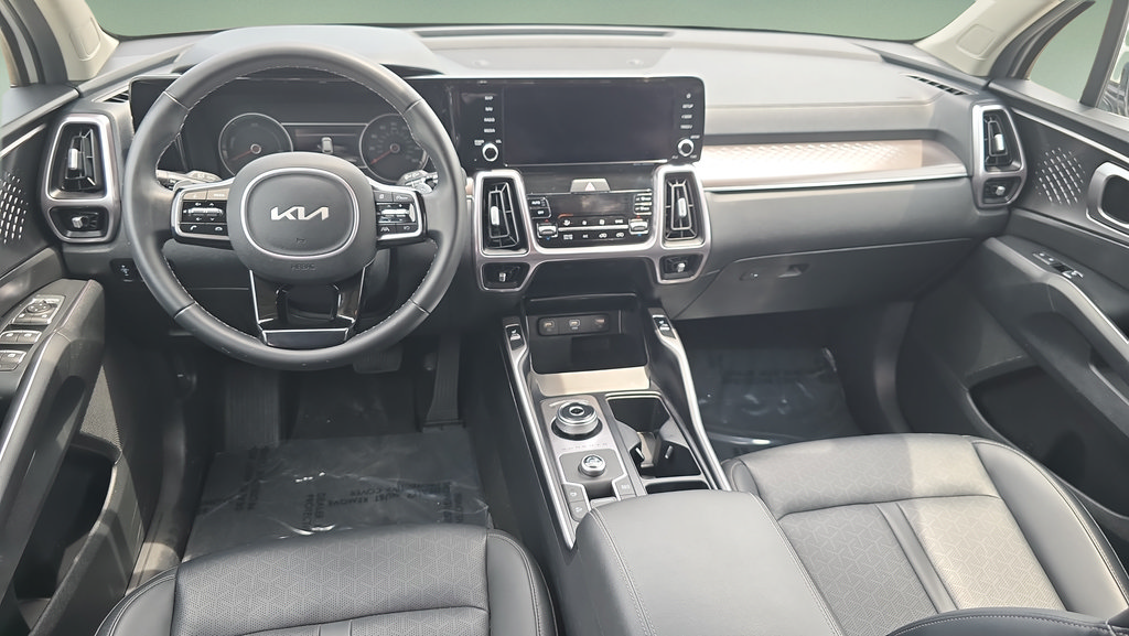 Used 2022 Kia Sorento S FWD image 12