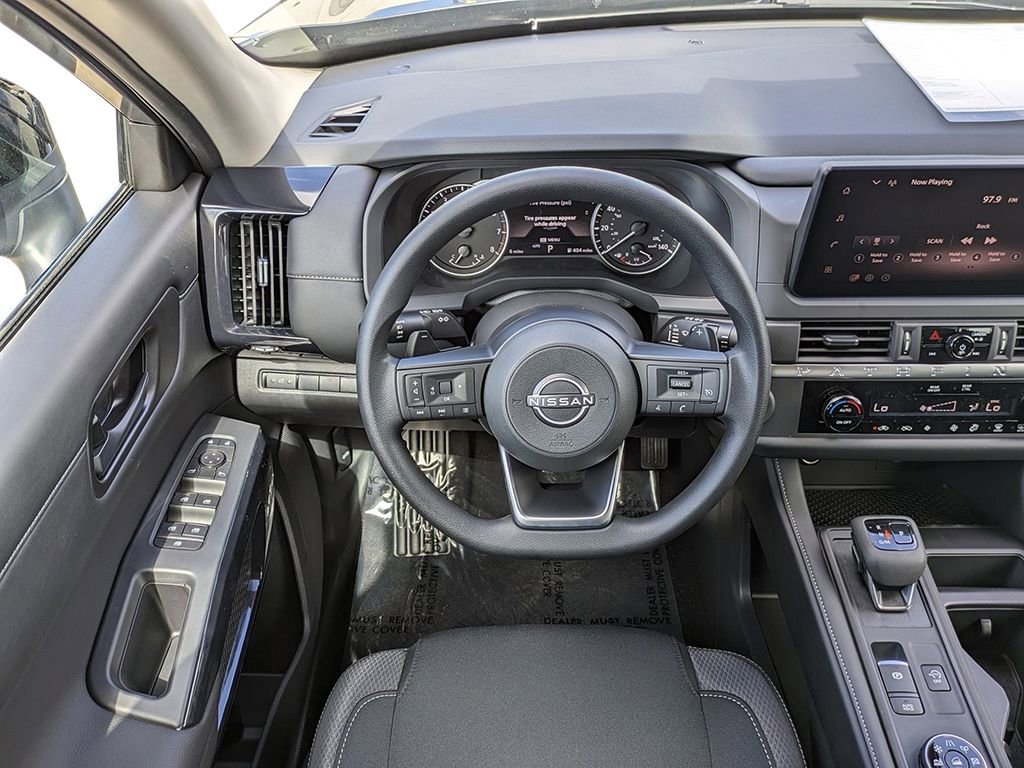 New 2026 Nissan Pathfinder S image 11
