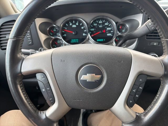 Used 2008 Chevrolet Silverado 2500 LT w/ 1LT Convenience Package image 17