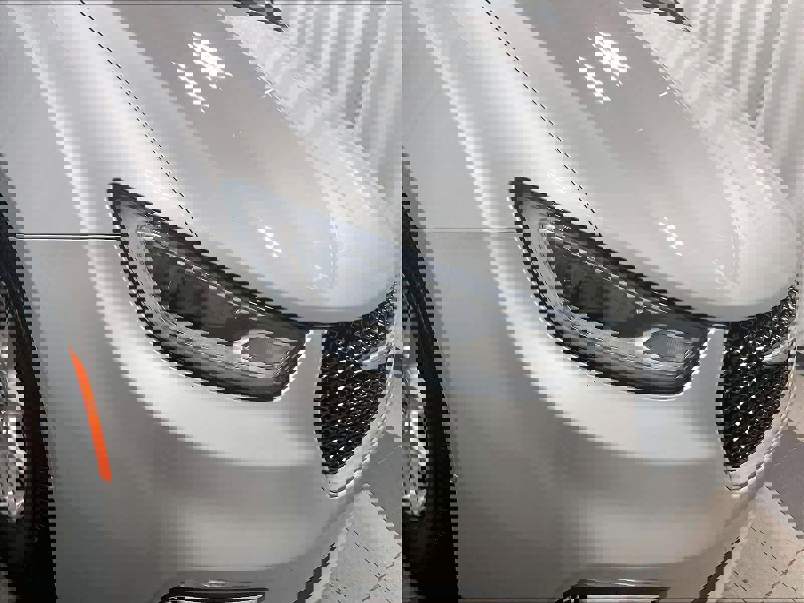 Used 2024 Chrysler Pacifica Touring-L image 33