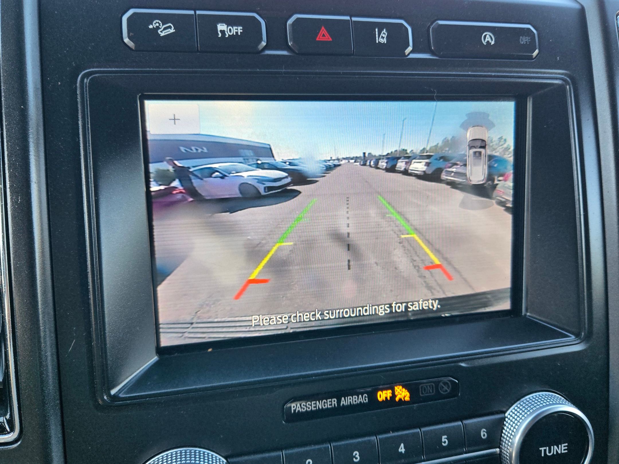 Used 2021 Ford Expedition Limited image 28