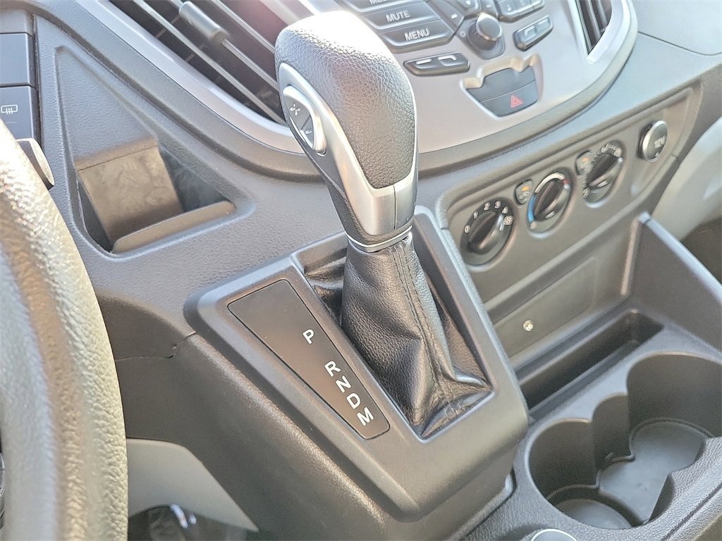 Used 2019 Ford Transit 350 XLT image 13