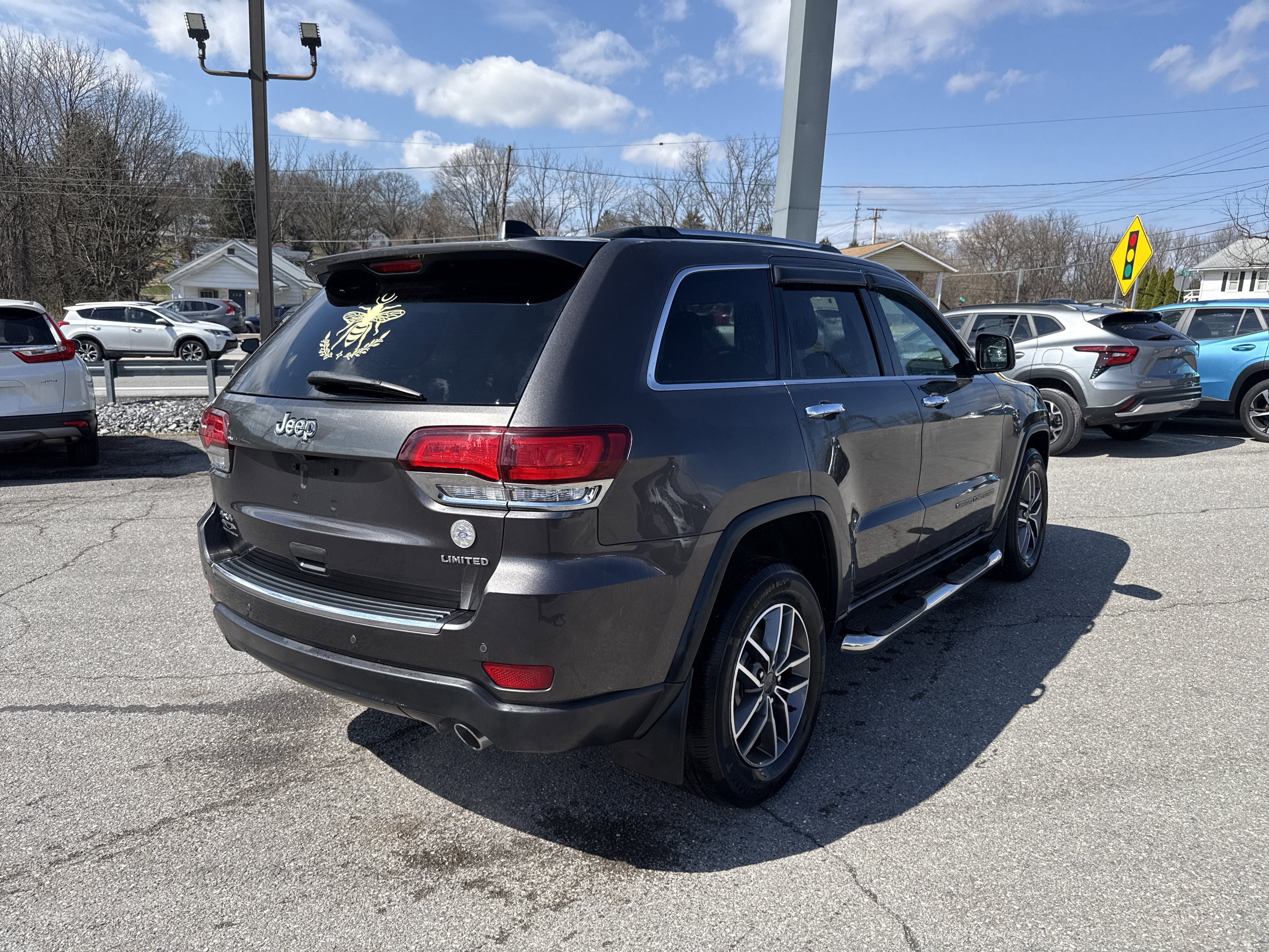 Used 2020 Jeep Grand Cherokee Limited image 3