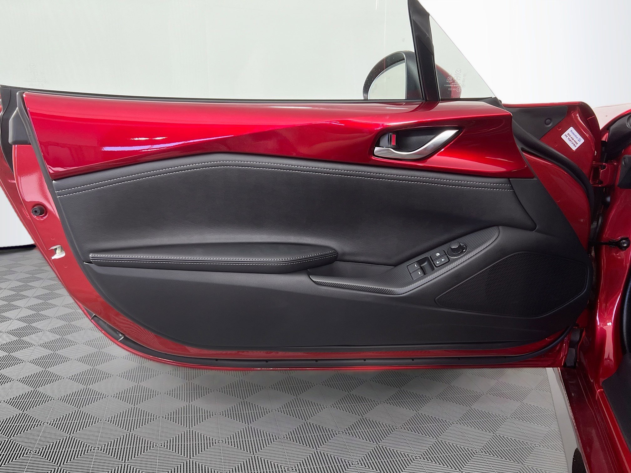 New 2025 MAZDA MX-5 Miata Grand Touring w/ Appearance Package image 18