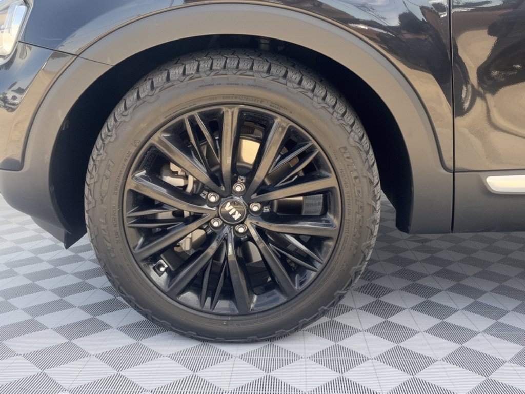 Used 2021 Kia Telluride SX w/ Towing Package AWD/4WD image 13