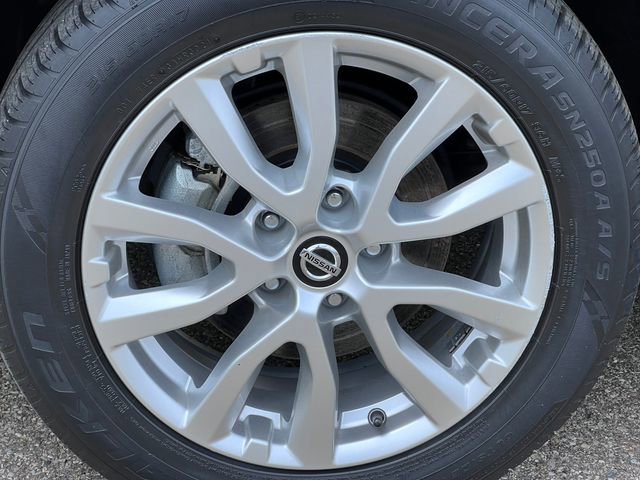 Used 2021 Nissan Rogue Sport SV AWD/4WD image 7
