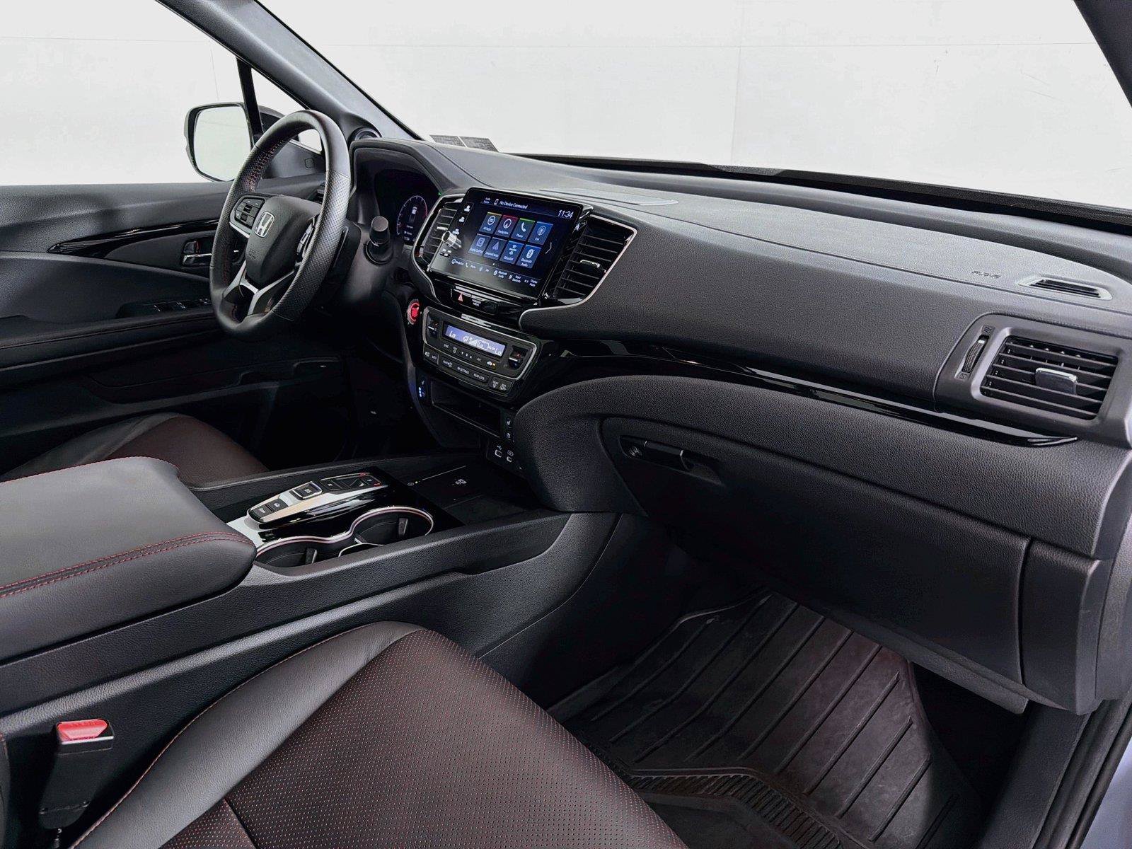 Used 2026 Honda Ridgeline Black Edition image 32