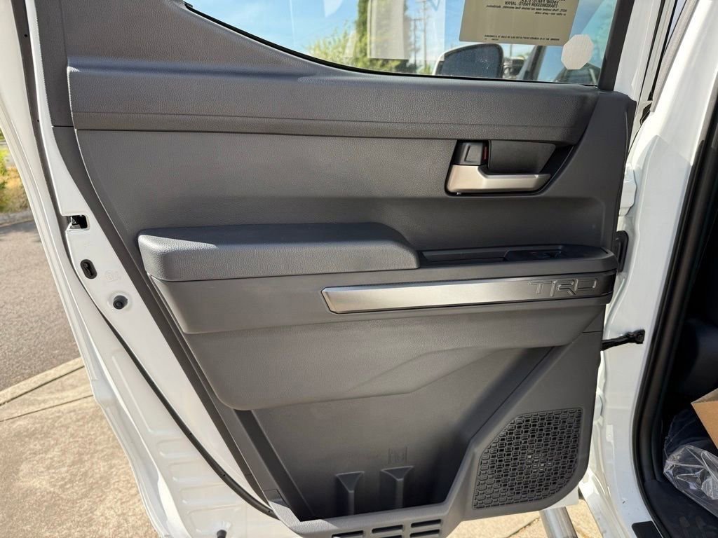 Used 2024 Toyota Tacoma TRD Off-Road image 45