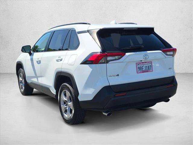 Used 2025 Toyota RAV4 XLE FWD image 8