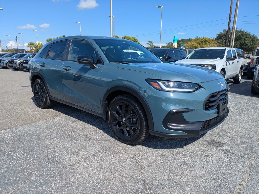 Used 2024 Honda HR-V Sport image 2