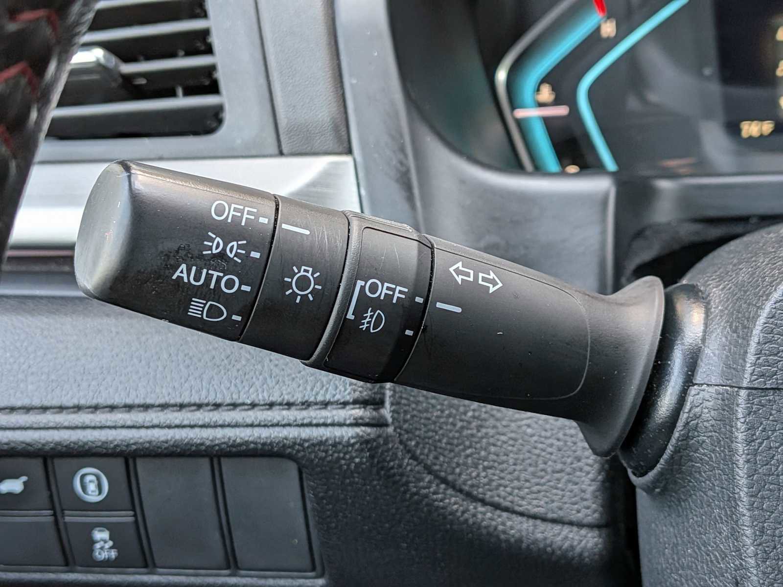 Certified 2023 Honda Odyssey Sport image 25