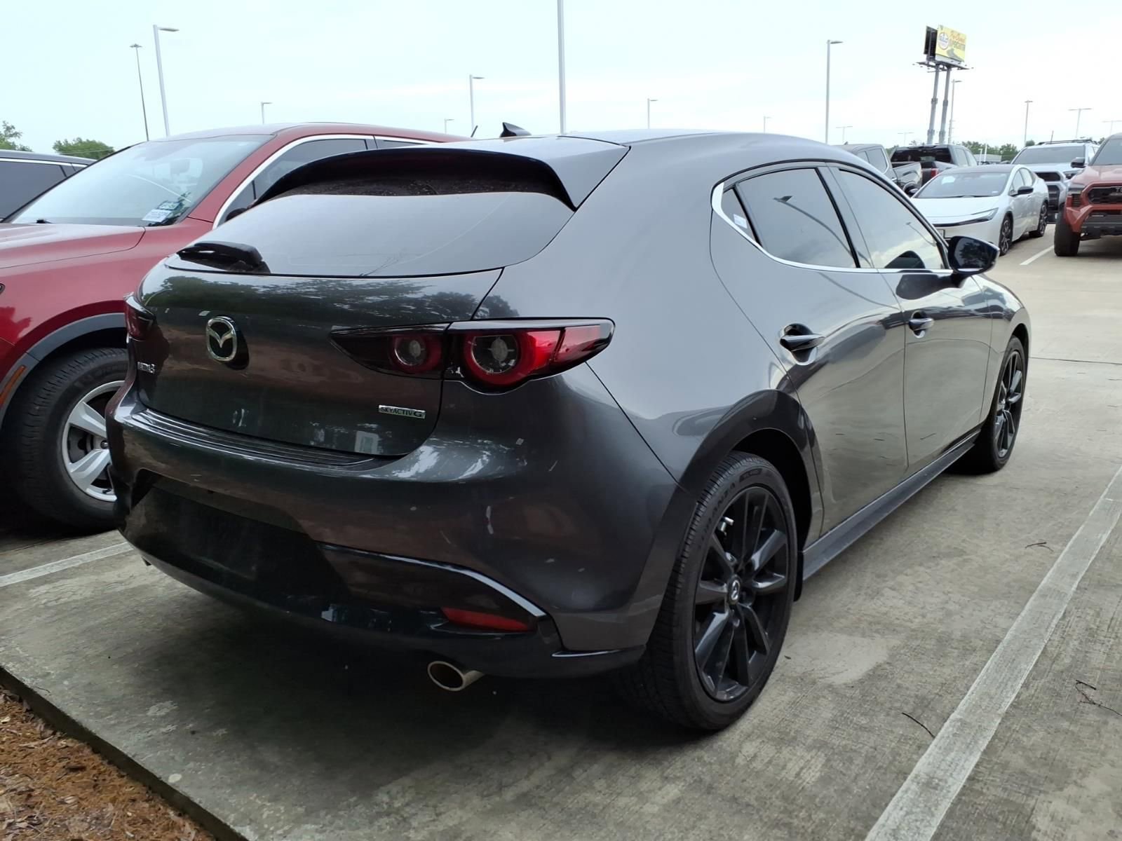 Used 2024 MAZDA MAZDA3 s image 8