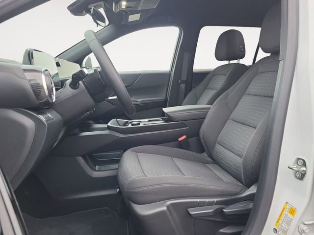 Used 2026 Chevrolet Equinox LT image 11