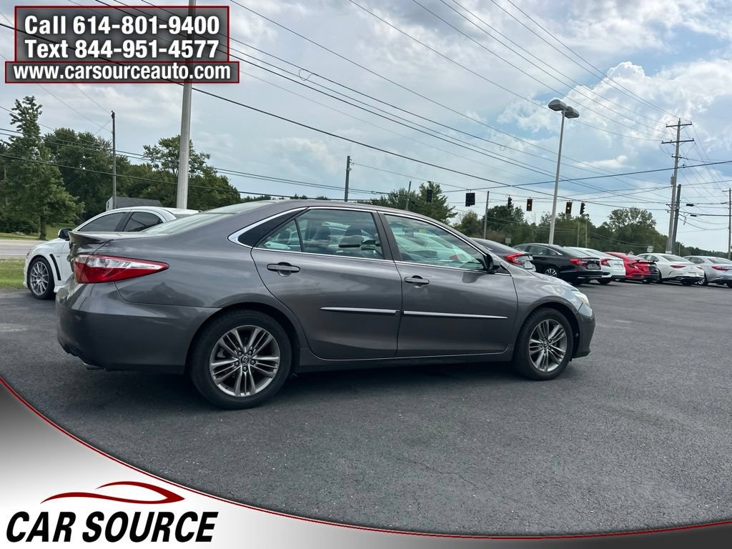 Used 2016 Toyota Camry SE FWD image 7