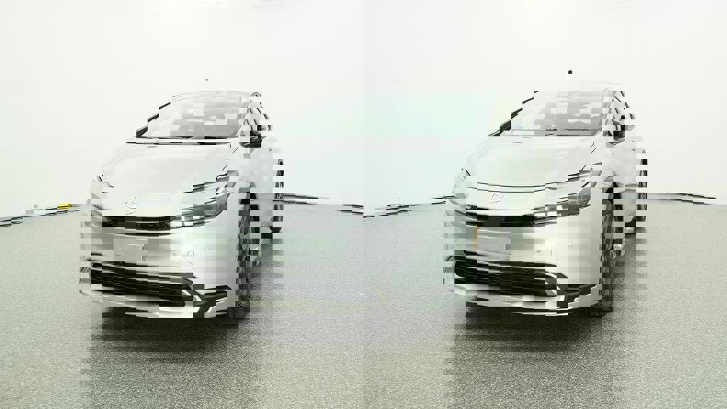 New 2026 Toyota Prius Plug-In Hybrid image 32