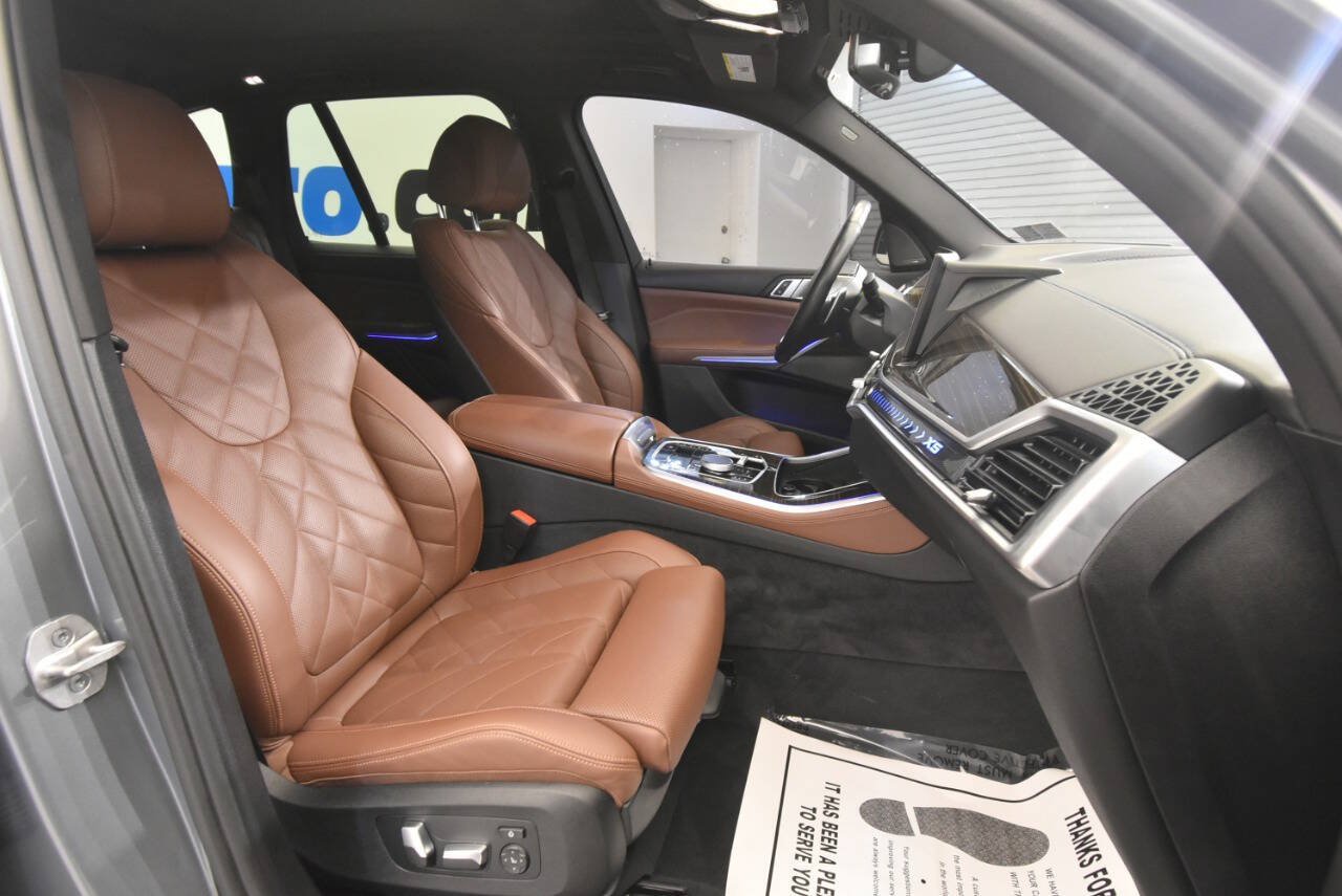 Used 2024 BMW X5 xDrive40i w/ Premium Package AWD/4WD image 18