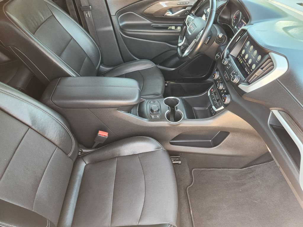 Used 2023 GMC Terrain SLT AWD/4WD image 15