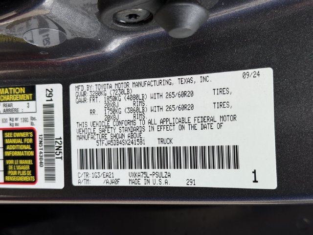Used 2025 Toyota Tundra Limited w/ Power Package AWD/4WD image 37
