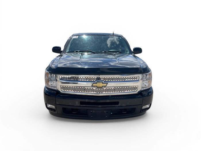 Used 2011 Chevrolet Silverado 1500 LTZ w/ LTZ Plus Package AWD/4WD image 9